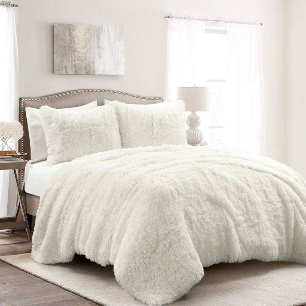 Plush Faux Fur Comforter Set - White